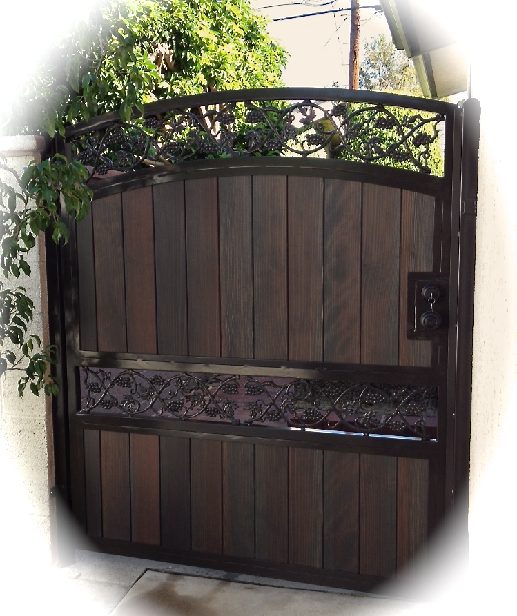 Steel Framed Wood Gates - Custom Steel Framed and Wood ...