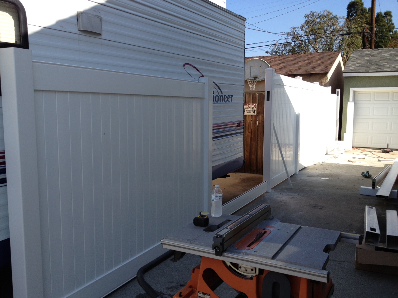 vinyl fence long beach